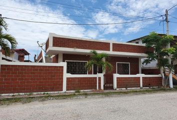 Casa en  Urbanización Arenas Del Pacífico, Data De Villamil, Ecuador