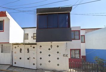 Casa en  Calle Privada 6 Oriente A 2003-1, El Jazmín, Heroica Puebla De Zaragoza, Puebla, 72100, Mex