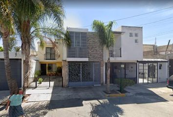 Casa en  Calle Volcán Malinche, Huentitán El Bajo, Guadalajara, Jalisco, México