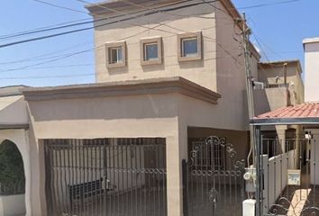 Casa en  Avenida Valle De Juárez, Santa Lucía, Mexicali, Baja California, México