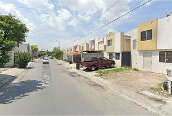 Casa en  Hacienda San Carlos, Ciudad Santa Catarina, Nuevo León, México