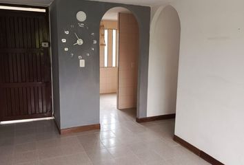 Apartamento en  Cañaverales, Cali