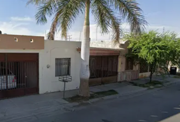 Casa en  Avenida Paseo De Los Tabachines 834, Villas Del Sol, Jardines Universidad, Torreón, Coahuila De Zaragoza, México