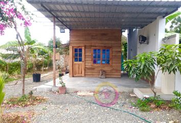 Casa en  Ballenita, Ecuador