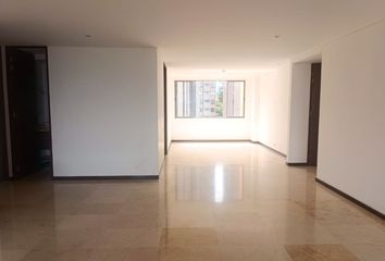 Apartamento en Poblado, Medellín