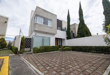 Casa en  Privada De Tabachines, Residencial Foresta, Estado De México, México