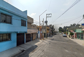 Casa en  Valle De Toluca, Valle De Aragon 3ra Sección, Ecatepec De Morelos, Estado De México, México