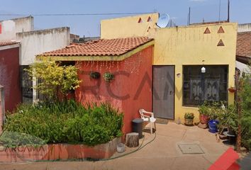 Casa en  Guamuchil 121, 47184 Fraccionamiento Tierra Roja, Jal., México