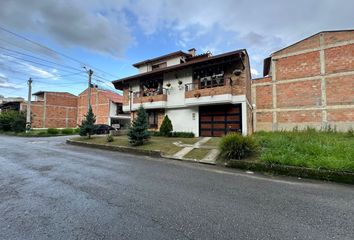 Casa en  La Ceja, Antioquia