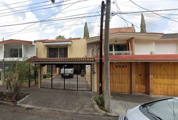 Casa en  Av Faro 2963, Bosques De La Victoria, Guadalajara, Jalisco, México