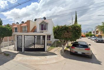 Casa en  Calle Escapulario Del Carmen, León, Guanajuato, México