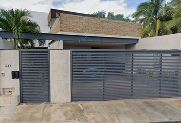 Casa en  Calle 8, Montebello, Mérida, Yucatán, México