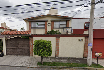 Casa en  Sabinos, Jardines De San Mateo, Naucalpan De Juárez, Estado De México, México