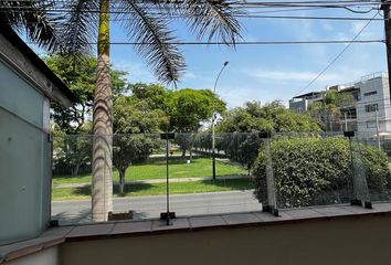 Departamento en  Calle Jacarandá 310, Surco, Perú