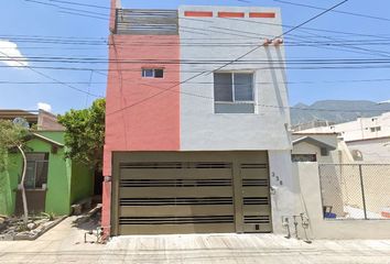 Casa en  Puerto Ayacucho 238-lt 45, Residencial Cuauhtémoc, 66360 Cdad. Santa Catarina, N.l., México