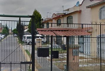 Casa en fraccionamiento en  San Buenaventura, Ixtapaluca