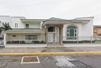 Casa en  Calle Salmón, Costa De Oro, Boca Del Río, Veracruz, México