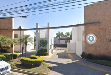 Casa en fraccionamiento en  El Sáuz, Tlaquepaque