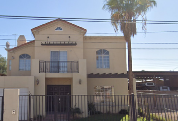 Casa en  Av. República De Bolivia 1040, Alamitos, 21210 Mexicali, B.c., México