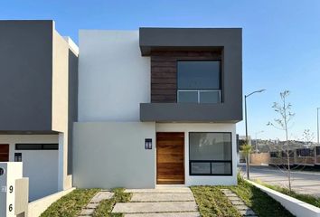 Casa en  Azahar Residencial, El Pueblito, Querétaro, México