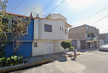 Casa en  Santa Julia, Villada, Ciudad Nezahualcóyotl, Estado De México, México