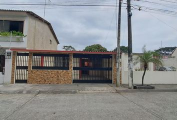 Casa en  Tarqui, Guayaquil