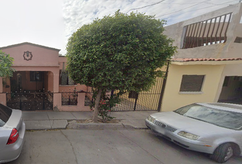 Casa en  Sta Rosa 298, Villa Guadalupe, 83106 Hermosillo, Son., México