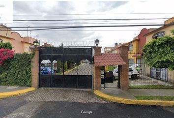 Casa en  Valle Dorado 105, Mz 007, Unidad San Buenaventura, San Buenaventura, Estado De México, México