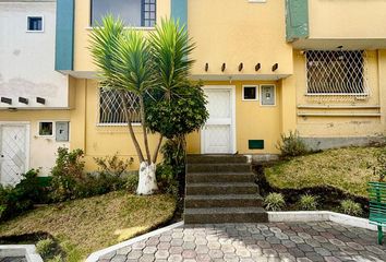 Casa en  San Fernando, Quito, Ecuador