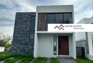 Casa en condominio en  Senderos De Monte Verde, Tlajomulco De Zúñiga, Jalisco, México