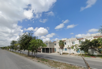 Casa en  Av. Kabah, Cancún, Quintana Roo, México