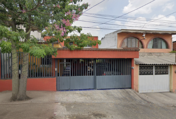 Casa en  Los Pinitos 3696, Loma Bonita Ejidal, Zapopan, Jalisco, México