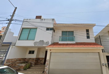 Casa en  Calle Santiago Tuxtla 346, La Tampiquera, Boca Del Río, Veracruz, México