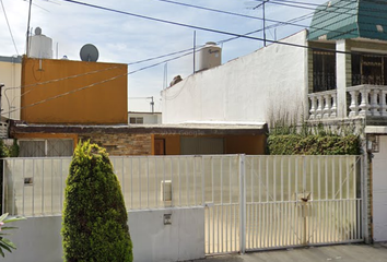 Casa en  Hacienda De La Condesa 33, Prados Del Rosario, Ciudad De México, Cdmx, México