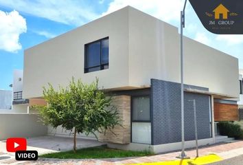 Casa en  La Condesa Juriquilla, Cumbres Del Lago, Juriquilla, Querétaro, México