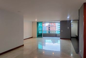 Apartment for rent in Santa María de Los Ángeles, Medellín