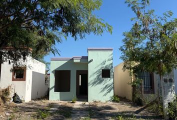 Casa en  Circuito Cedro De Libano, Paseos Del Roble, Nuevo León, México