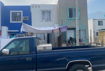 Casa en  Calle Pino Poniente, Palmiras Residencial, Palmiras, Nuevo León, México