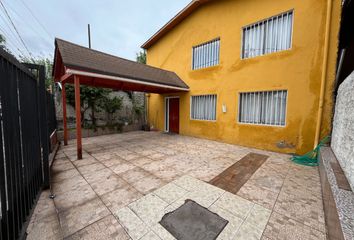 Casa en  Los Membrillos, Cerro Navia, Chile