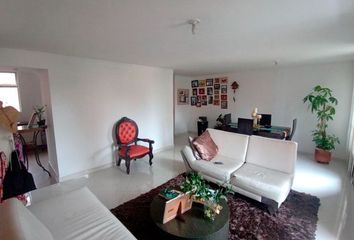 Apartamento en Poblado, Medellín