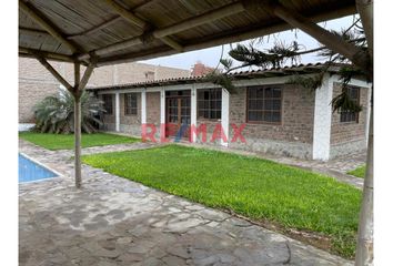 Casa en  Ex Fundo San Carlos, Los Manzanos, Pachacamac, Perú
