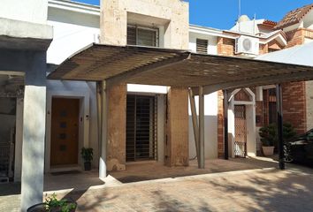 Casa en  Río Orinoco, Jardines Del Valle, San Pedro Garza García, Nuevo León, México