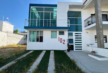 Casa en condominio en  Santa Cruz De Las Flores, Tlajomulco De Zúñiga