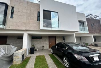 Casa en condominio en  Misión Del Bosque, Zapopan, Jalisco