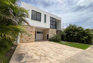 Casa en  Pueblo Cholul, Mérida, Yucatán