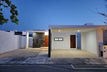 Casa en  Pueblo Cholul, Mérida, Yucatán