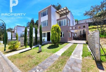 Casa en  Alangasí, Quito