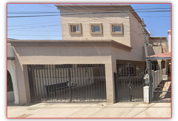 Casa en  Avenida Valle De Juárez, Villa Bonita, Mexicali, Baja California, México