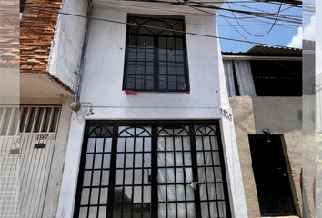 Casa en  Avenida Juan Gil Preciado 197a, San Francisco Tesistán, Jalisco, México