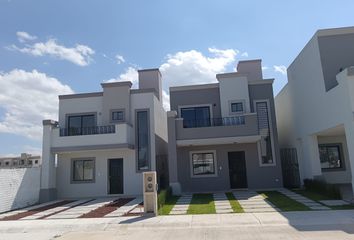 Casa en  Señeros Residencial Oficial, Pachuca De Soto, Estado De Hidalgo, México